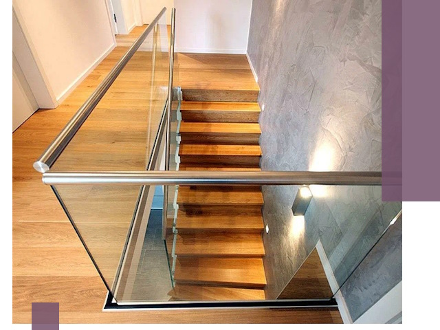 Перила для лестницы в доме — изготовление и монтаж в Георгиевске