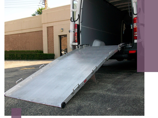 Мобильные пандусы в Георгиевске — производство, монтаж и аренда