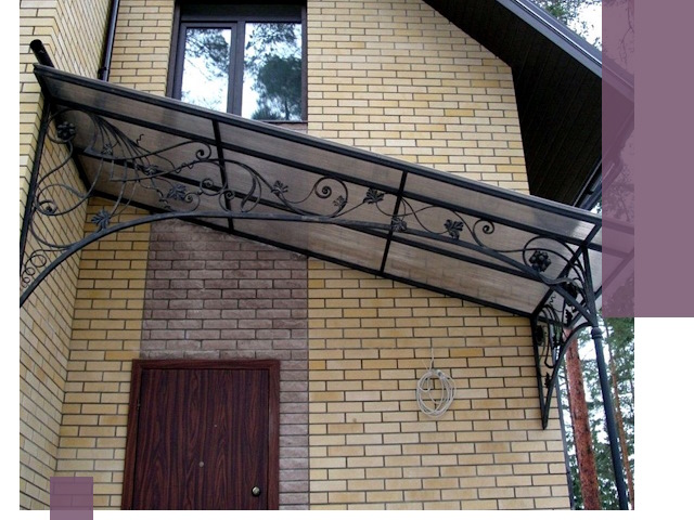 Односкатные козырьки из металла под ключ в Георгиевске