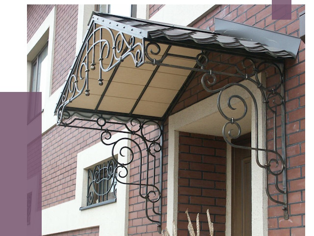 Двускатные козырьки в Георгиевске под ключ от 12884 руб.