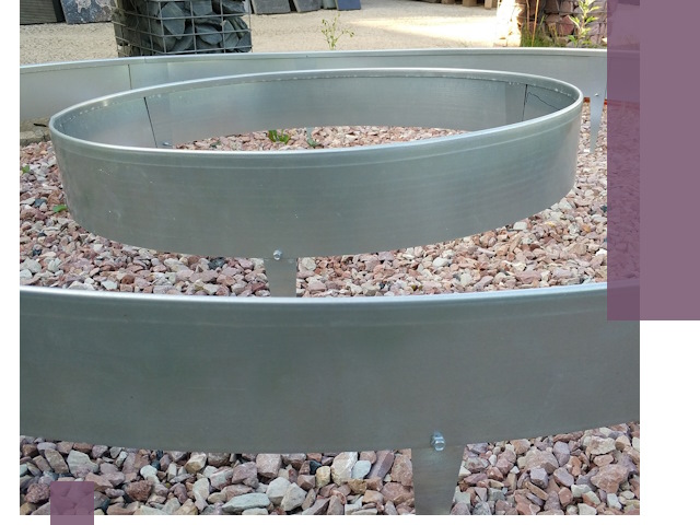 Нержавеющие бордюры под ключ в Георгиевске — изготовление и монтаж